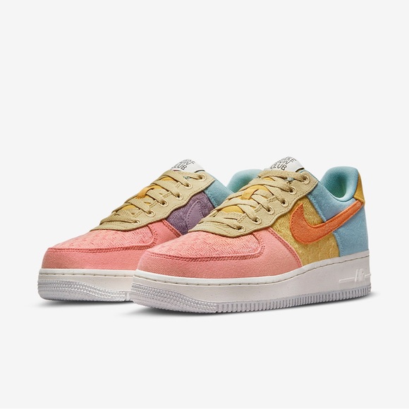 Nike Shoes - DV3808-700 Nike Sun Club EUC